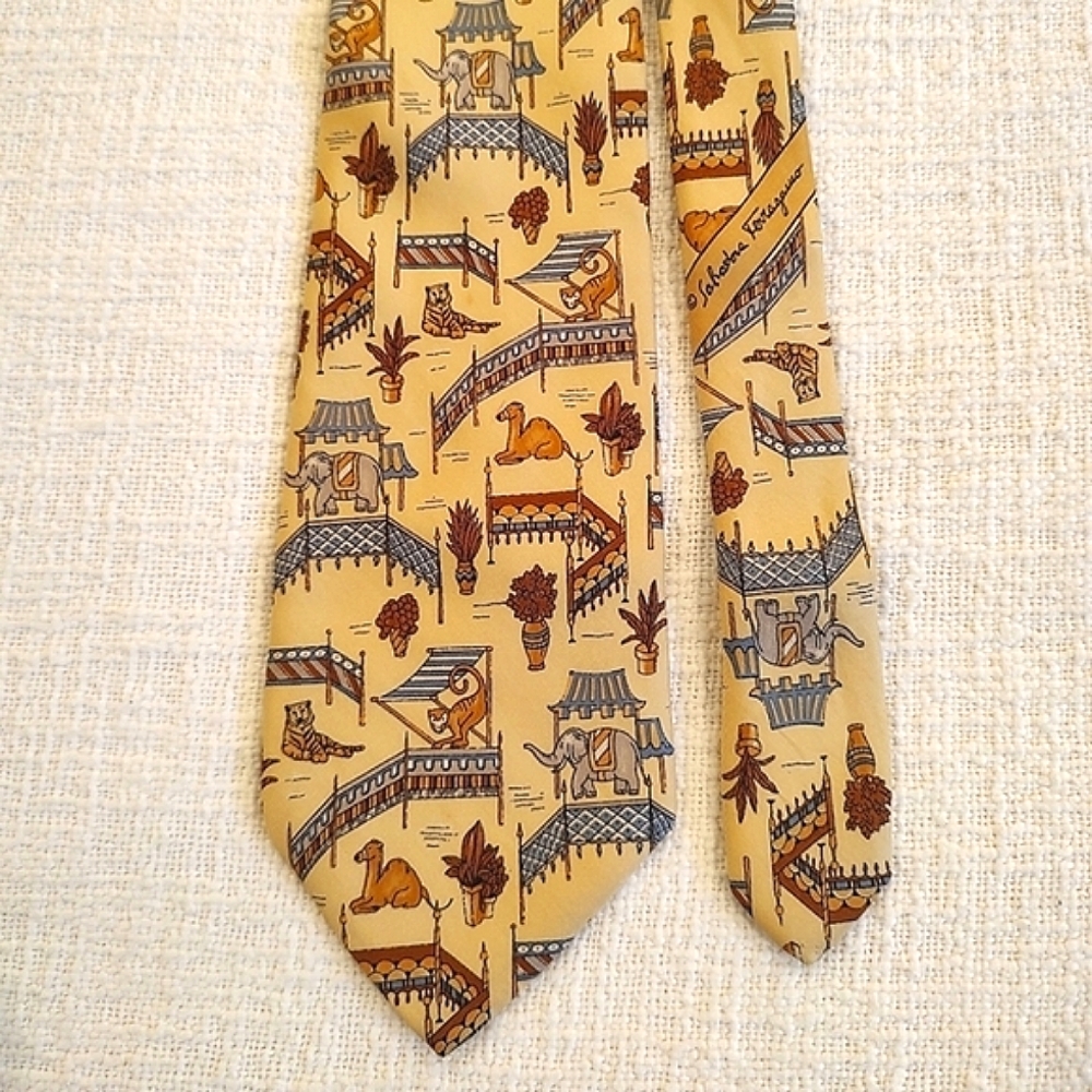 Salvatore Ferragamo Silk Tie Elephants Tigers Camels Monkeys Yellow Baza…